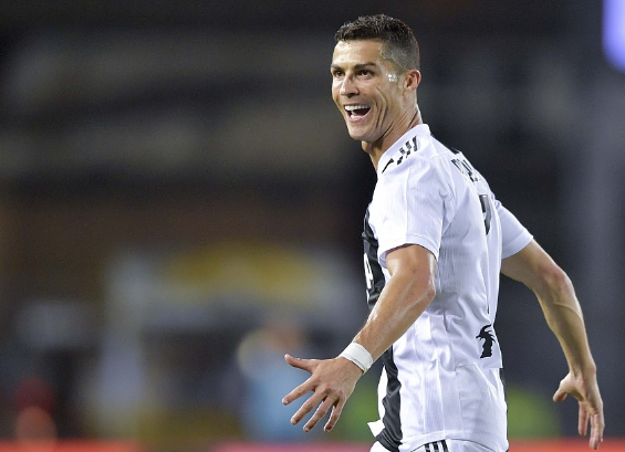  尤文图斯绝杀告捷，稳居意甲积分榜首位