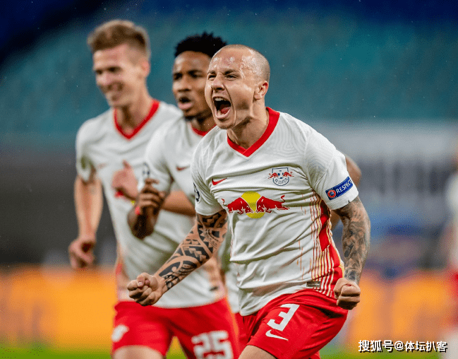  恩昆库梅开二度导演莱比锡德甲大胜局